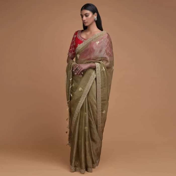 Gold Beige Saree In Tissue Silk With Weaved Floral Buttis And Bandhani Printed Blouse Online - Kalki Fashion