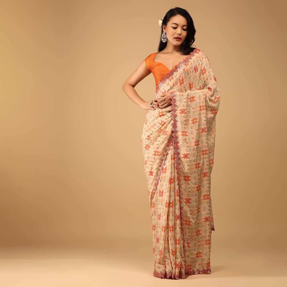 Sand Beige Saree In Muslin With Geometrical Print