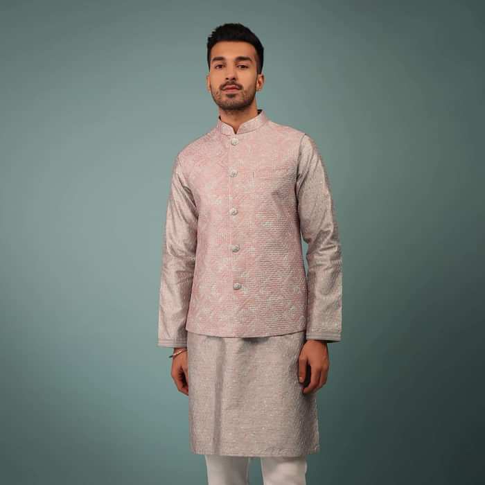Silver Bandi Jacket Set In Silk With Pink & White Cross Stitch Embroidery