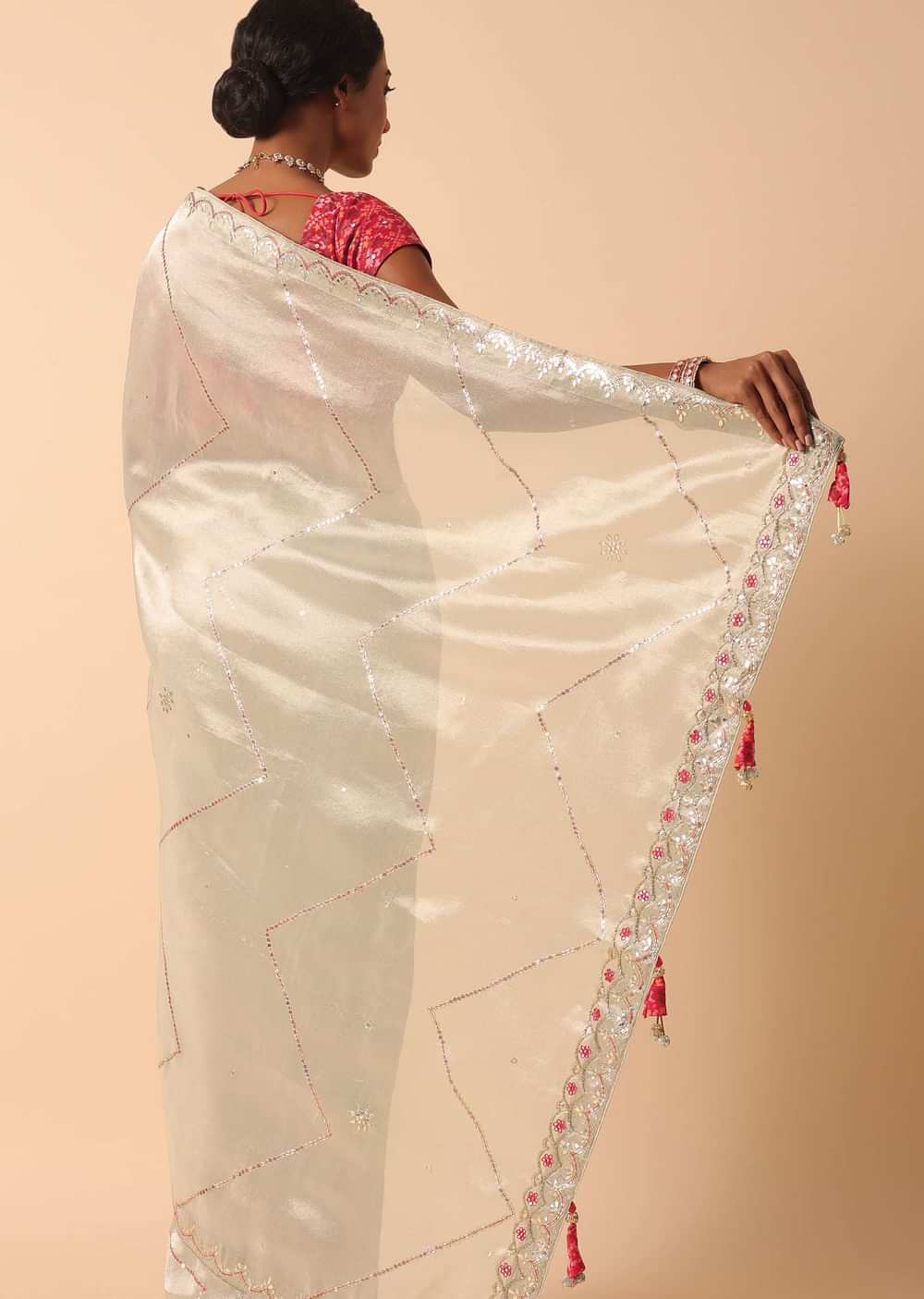 Kora Silk Beige Saree With Unstitched Blouse Fabric