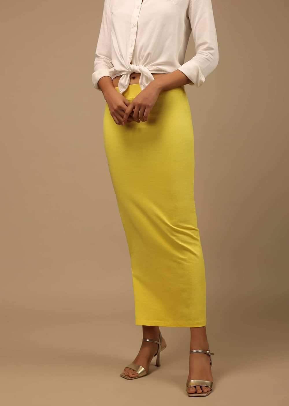 Lemon Yellow Shapewear Saree Petticoat In Cotton Lycra With Elastic Waistband And Slit