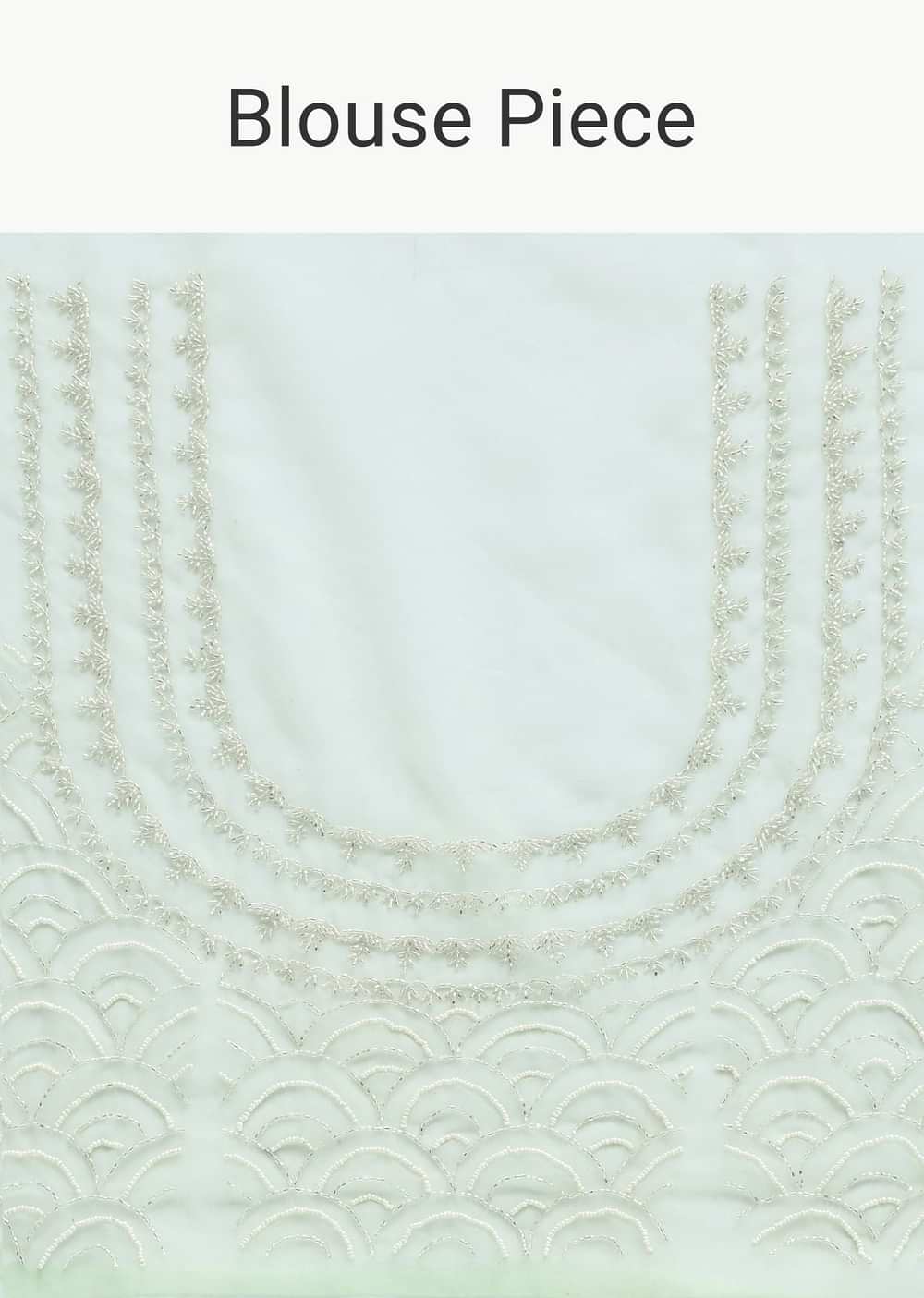 Light Green Scallop Border Saree With Unstitched Blouse