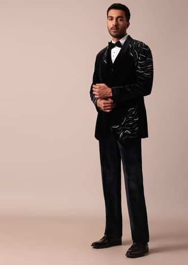 Luxe Black Tuxedo For Men