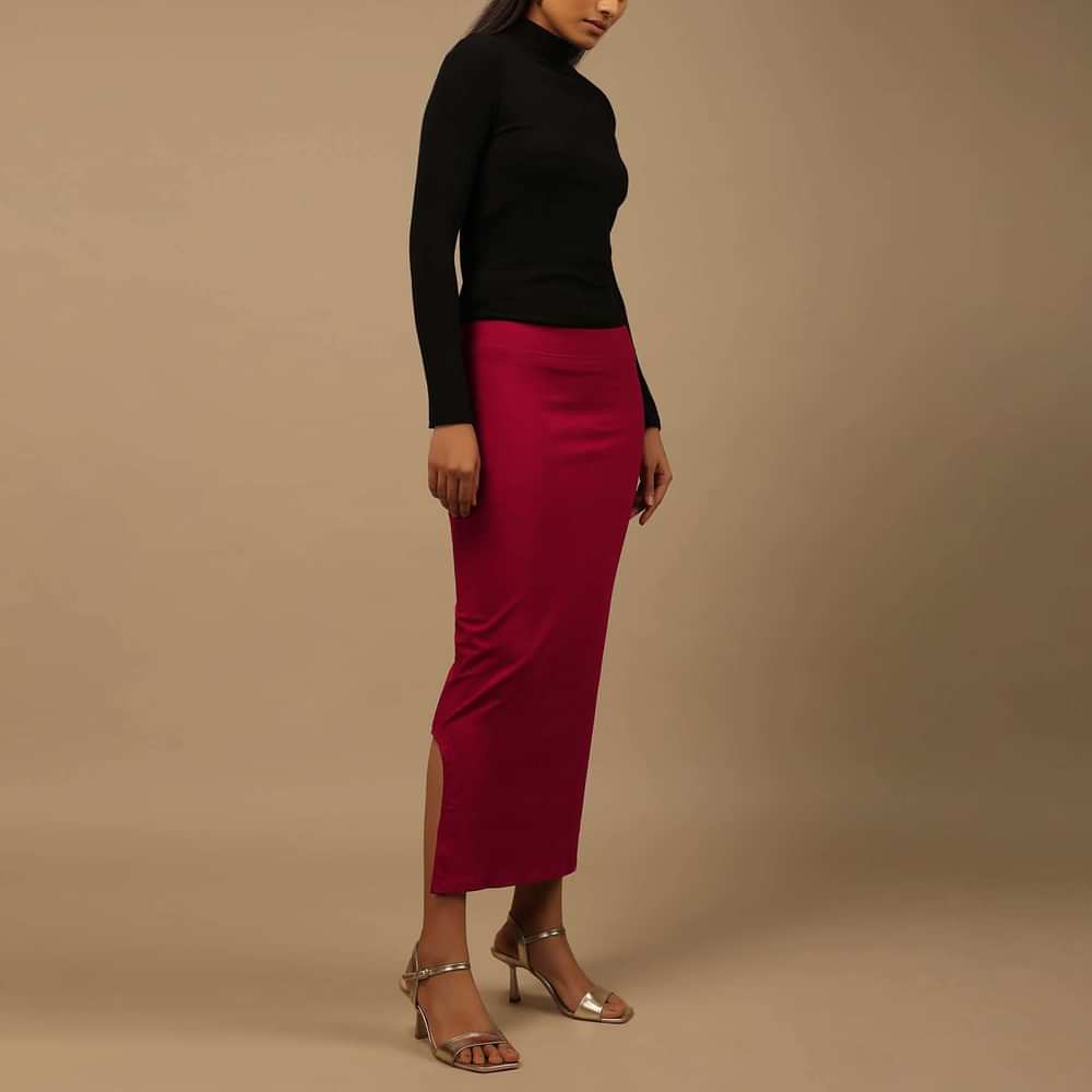 Maroon Shapewear Saree Petticoat In Cotton Lycra With Elastic Waistband And Slit