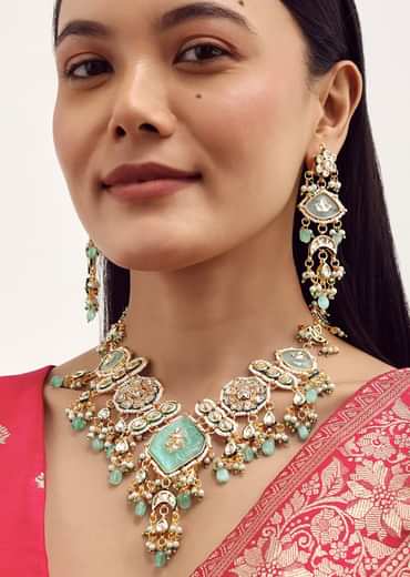 Mint Green Gold Finish Long Necklace Set With Kundan In Mix Metal