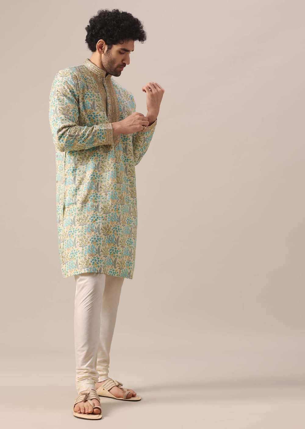 Multi Color Kurta Set With Floral Print And Embroidered Work