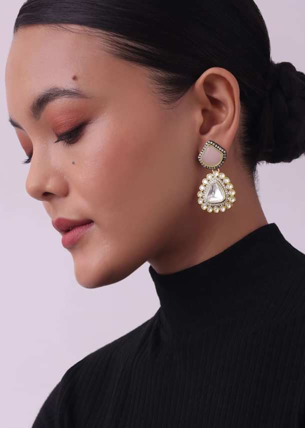 Multicolor Choker And Earring Set In Two Tone Finish Multicolor Choker And Earring Set In Two Tone Finish