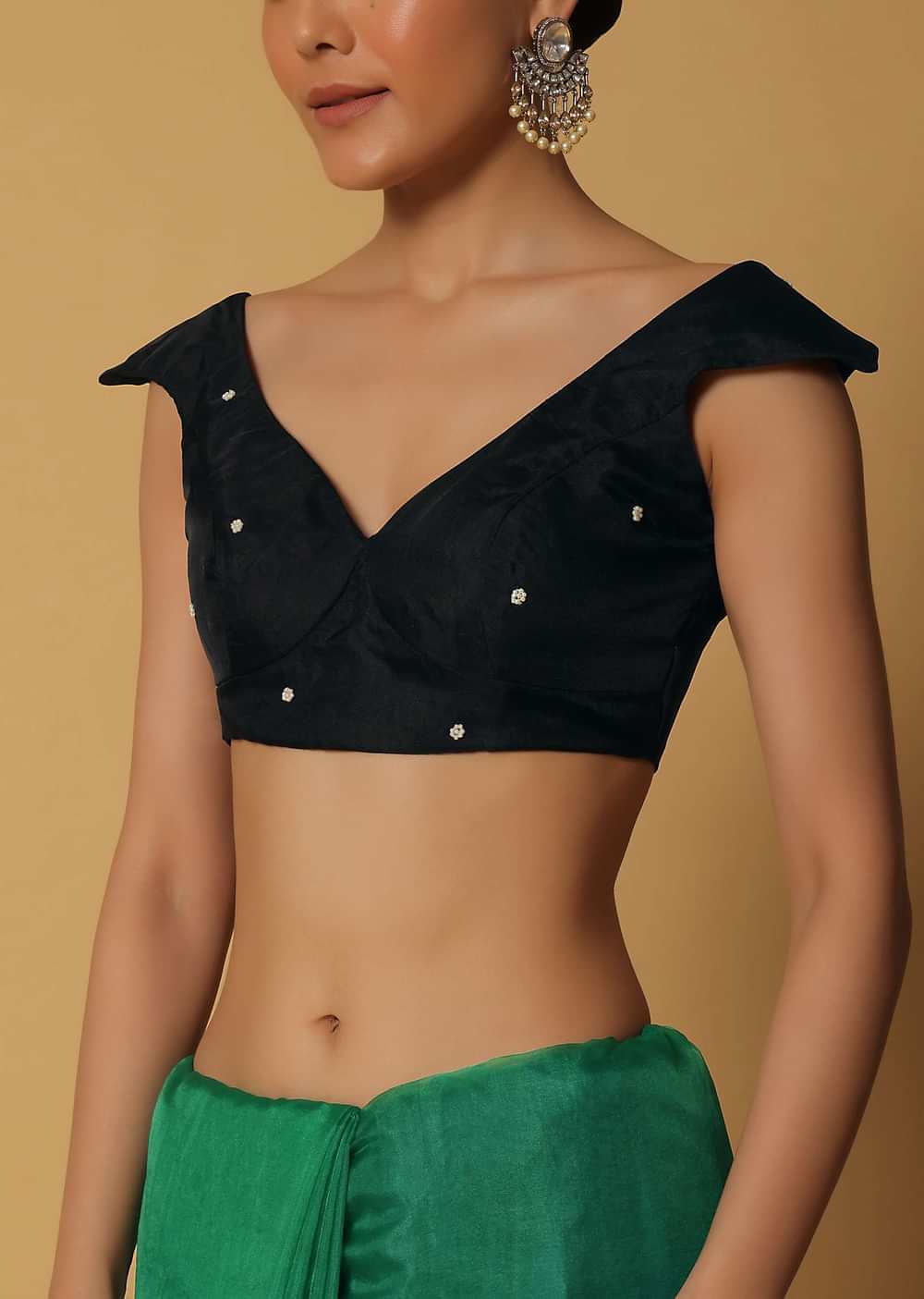 Multicolor Organza Saree With Bead Embellishments And Unstitched Blouse Fabric