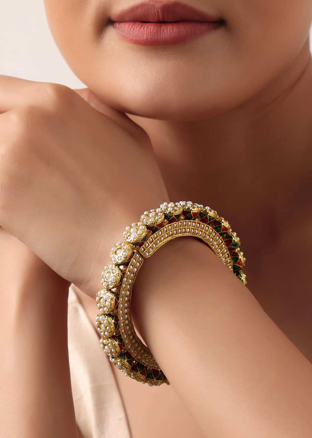 Multicolor Rajwadi Bangle With Kundan Stones And Meenakari