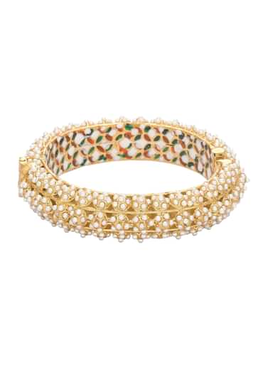 Multicolor Rajwadi Bangle With Meenakari Work And Kundan Detail