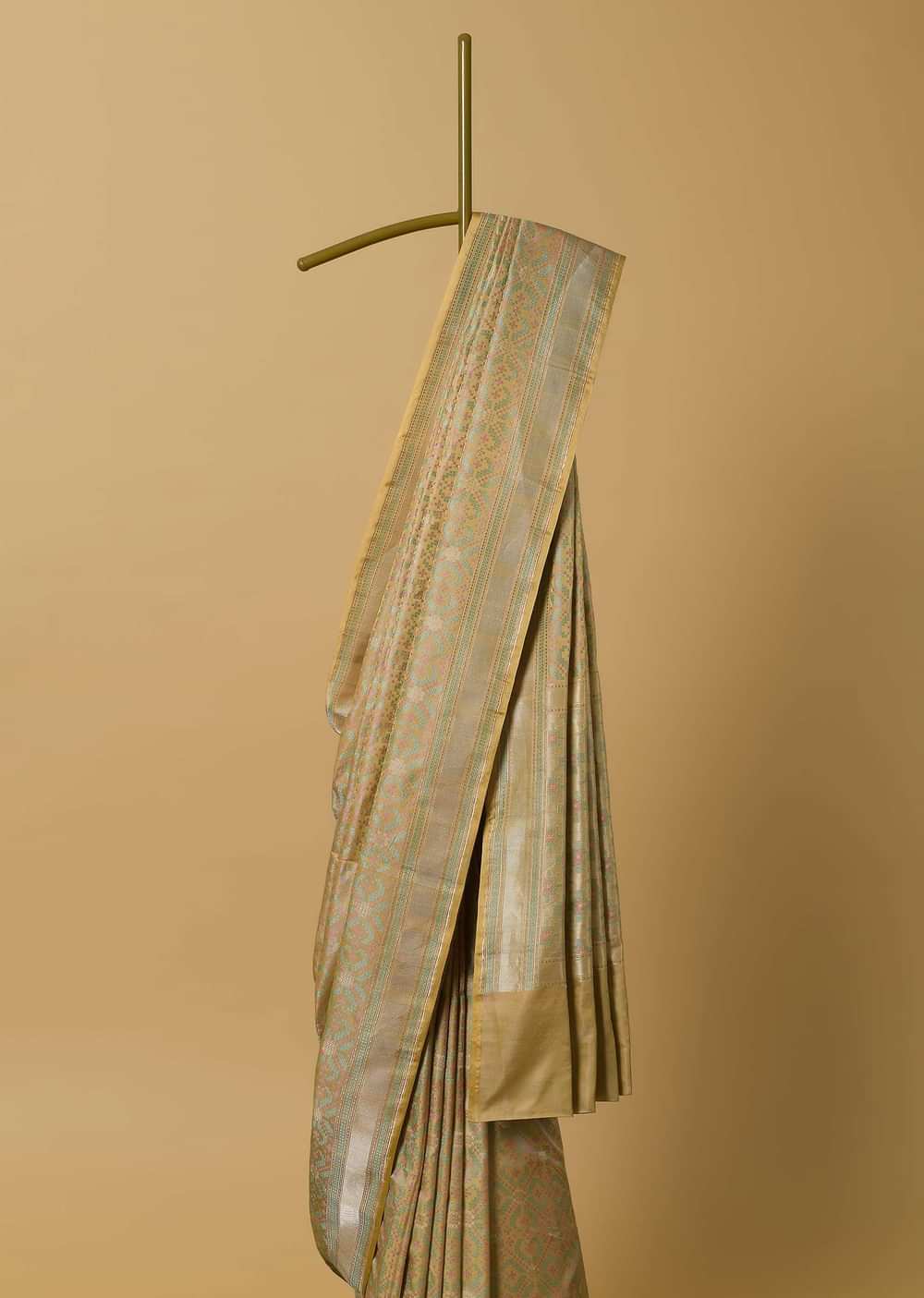 Mustard Yellow Tanchui Banarasi Silk Saree With Unstitched Blouse Piece