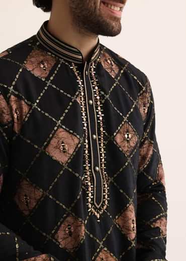 Black And Pink Silk Kurta Set With Mirror Embroidery