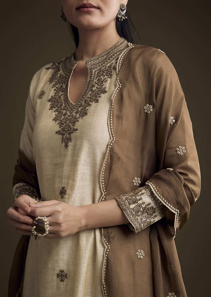Off White Khadi Kurta Set With Resham Embroidery