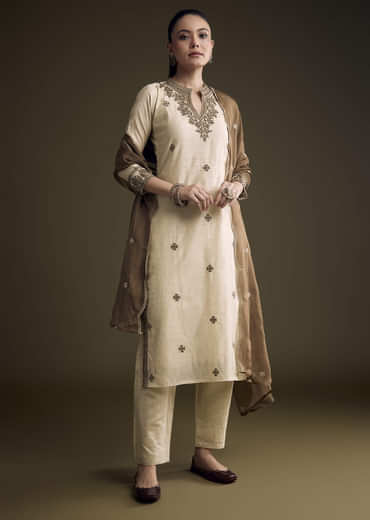 Off White Khadi Kurta Set With Resham Embroidery