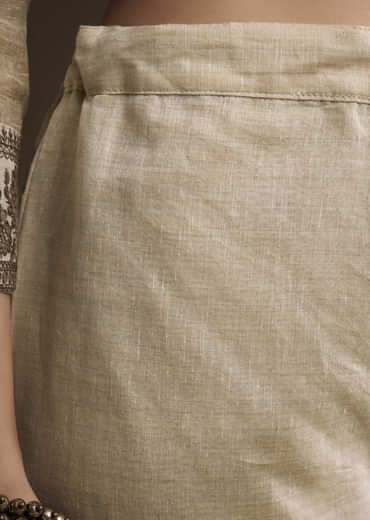 Off White Khadi Kurta Set With Resham Embroidery