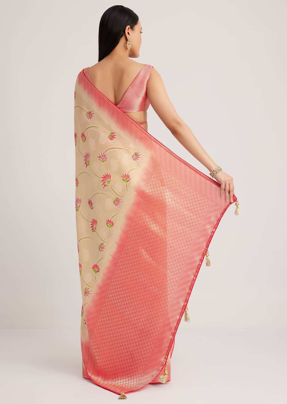 Off White Banarasi Silk Saree With Woven Contrast Red Border