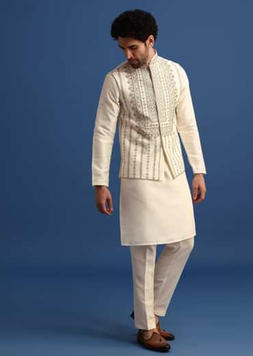 Off White Kurta Jacket Set With Zari Work And Mirror Embroidery For Men