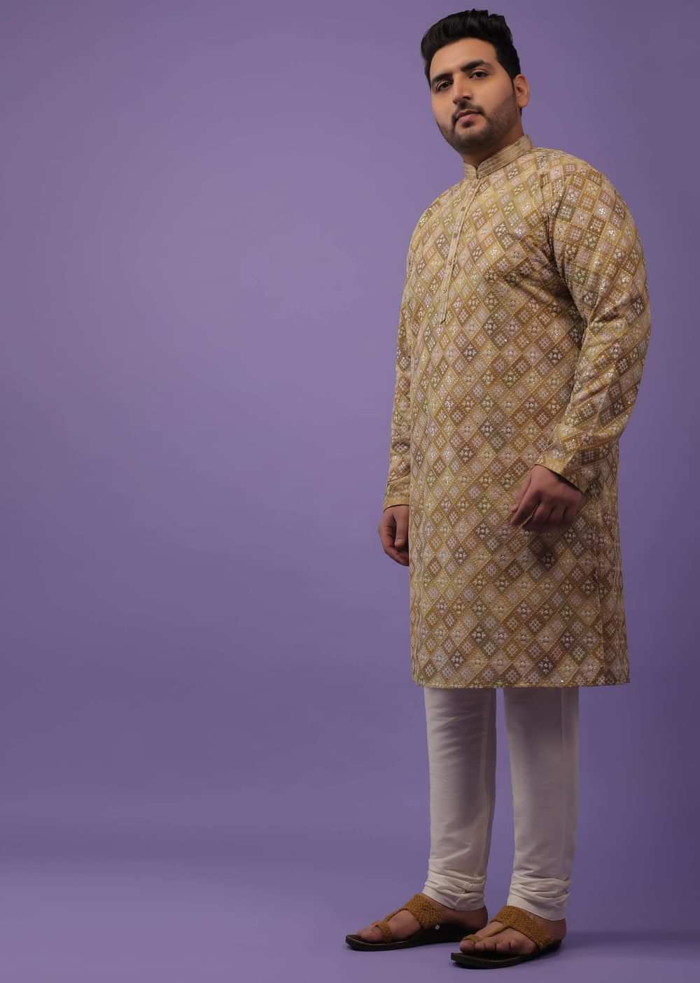 Olive Green Kurta Set In Silk With Thread Embroidery