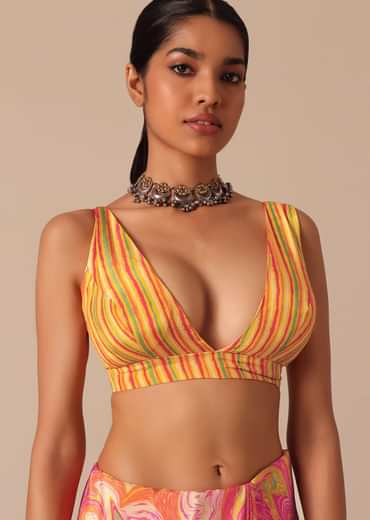 Orange Muslin Saree With Kaleidoscope Prints And Unstitched Blouse Piece