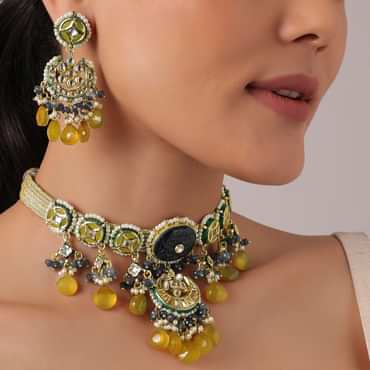 Orange Pendant Choker Set With Navy Blue Kundan Polki Studded Motif Orange Pendant Choker Set With Navy Blue Kundan Polki Studded Motif