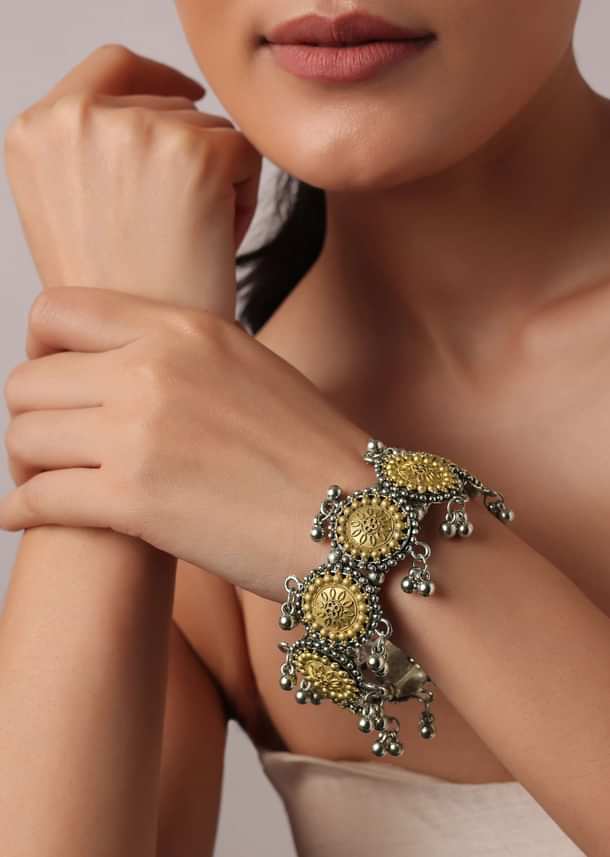Oxidised Two Tone Temple Kada