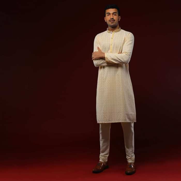 Pastel Yellow Kurta Set In Cotton With Lucknowi Thread Embroidered Ethnic Jaal