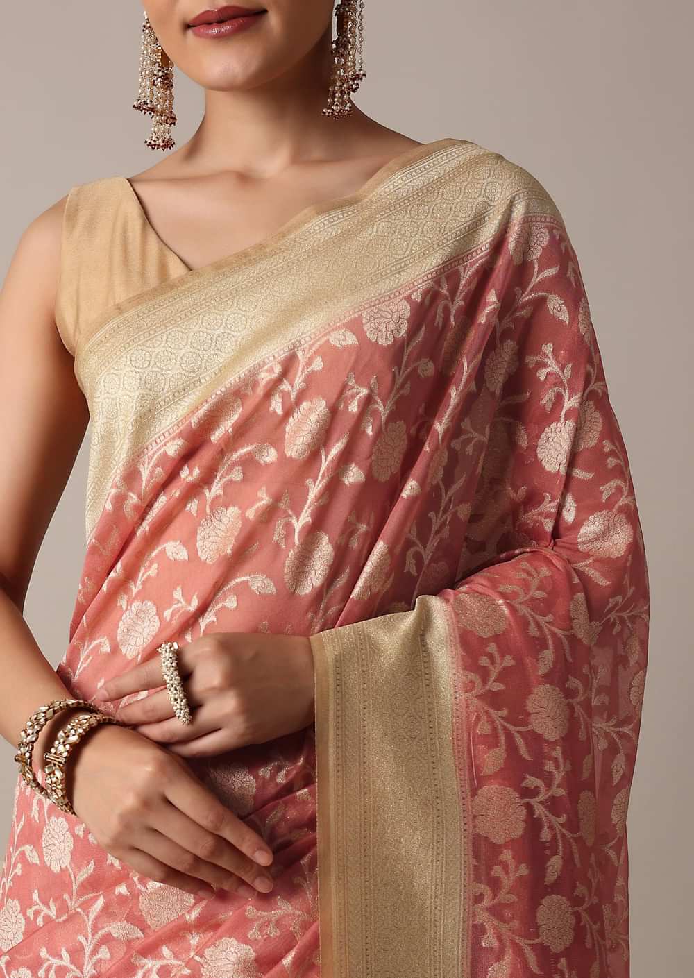 Peach Cotton Chanderi Saree With Zari Floral Motifs And Unstitched Blouse Piece