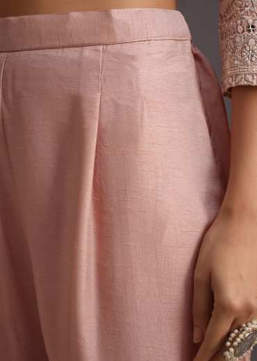Peach Lucknowi kurta set With Resham Work Dupatta