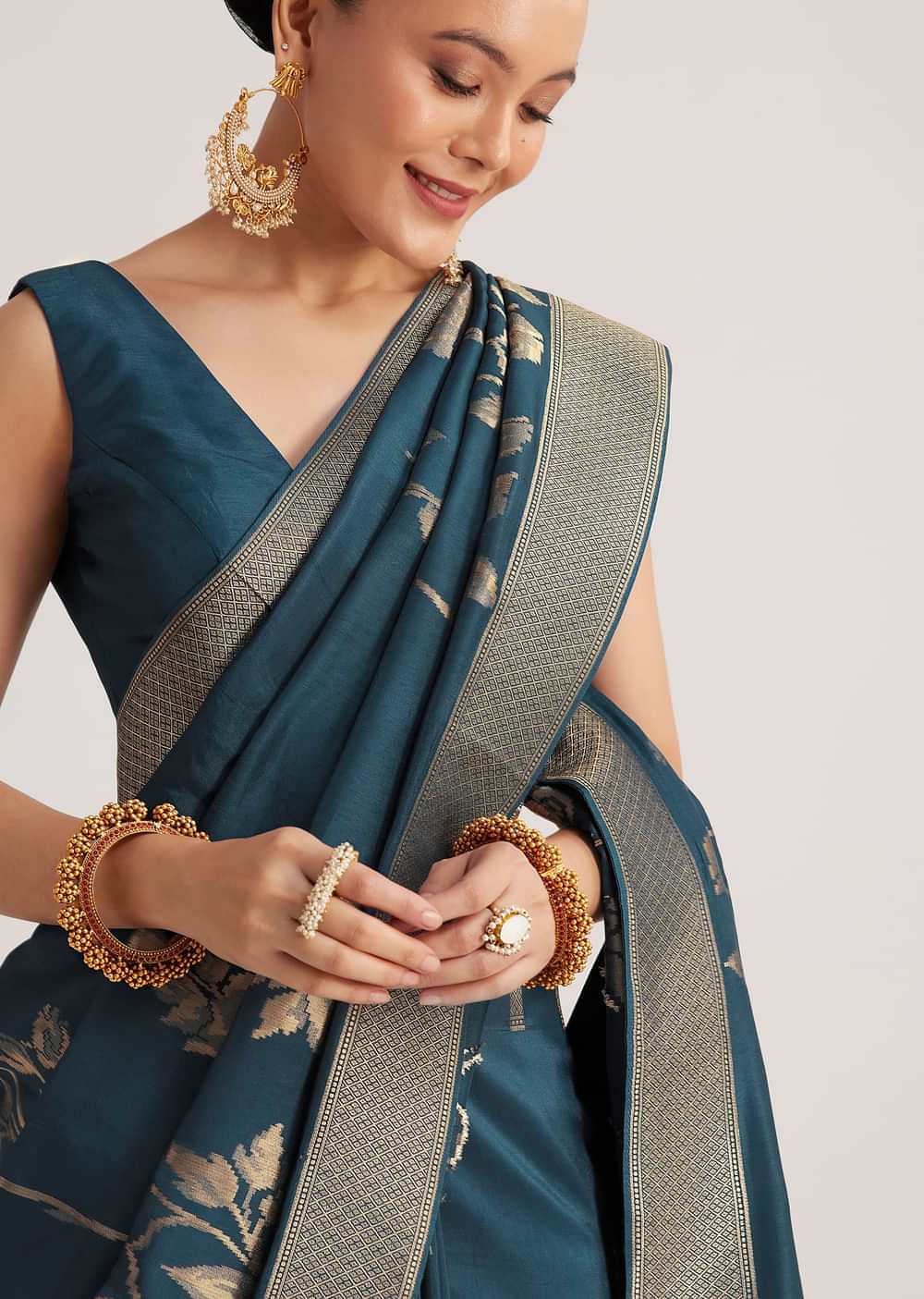 Peacock Blue Dola Silk Saree With Floral Motif