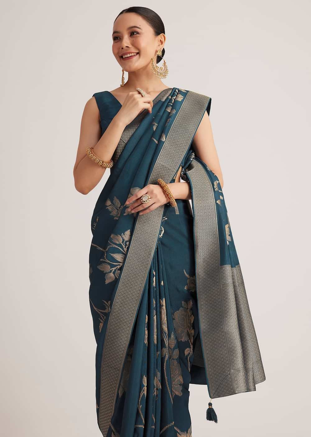 Peacock Blue Dola Silk Saree With Floral Motif