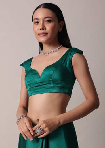 Peacock Green Saree In Satin Chinon With Scallop Border And Unstitched Blouse Piece