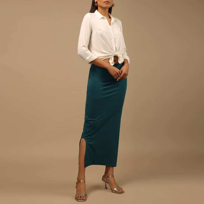 Peacock Green Shapewear Saree Petticoat In Cotton Lycra With Elastic Waistband And Slit