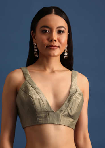 Pencil Grey Cutdana Embroidered Crepe Saree With Unstitched Blouse