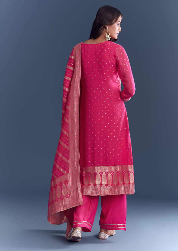 Pink Georgette Kurta Set With Bandhani Print And Jacquard Weave