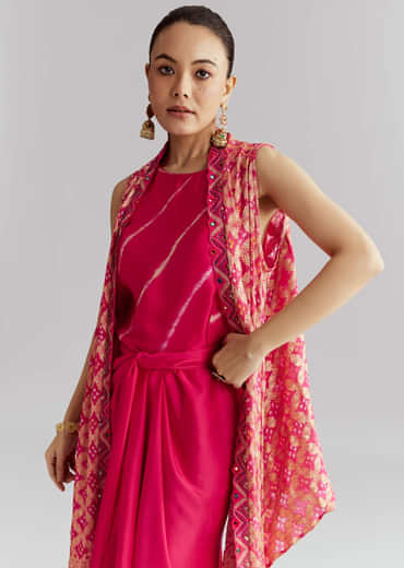 Pink Silk Crop Top And Wrap Skirt Set With Bandhani Print