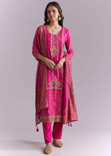 Pink Silk Kurta Set With Bandhani Print