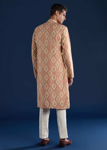 Pink Kurta silk Set in Traditional Printed Motifs