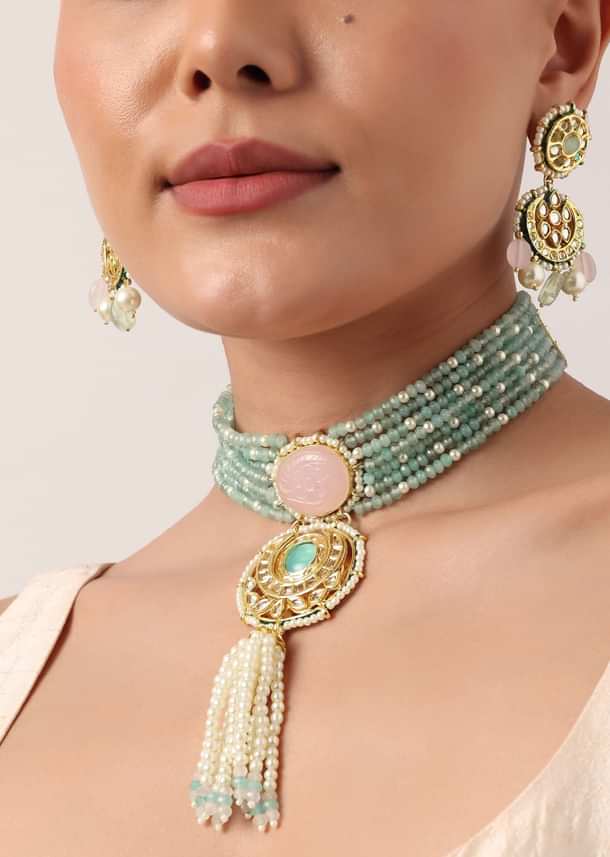 Pink And Green Pendant Necklace Set With Encrusted Kundan Pink And Green Pendant Necklace Set With Encrusted Kundan