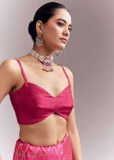 Pink Dola Silk Woven Saree With Delicate Hand Embroidery Pink Dola Silk Woven Saree With Delicate Hand Embroidery