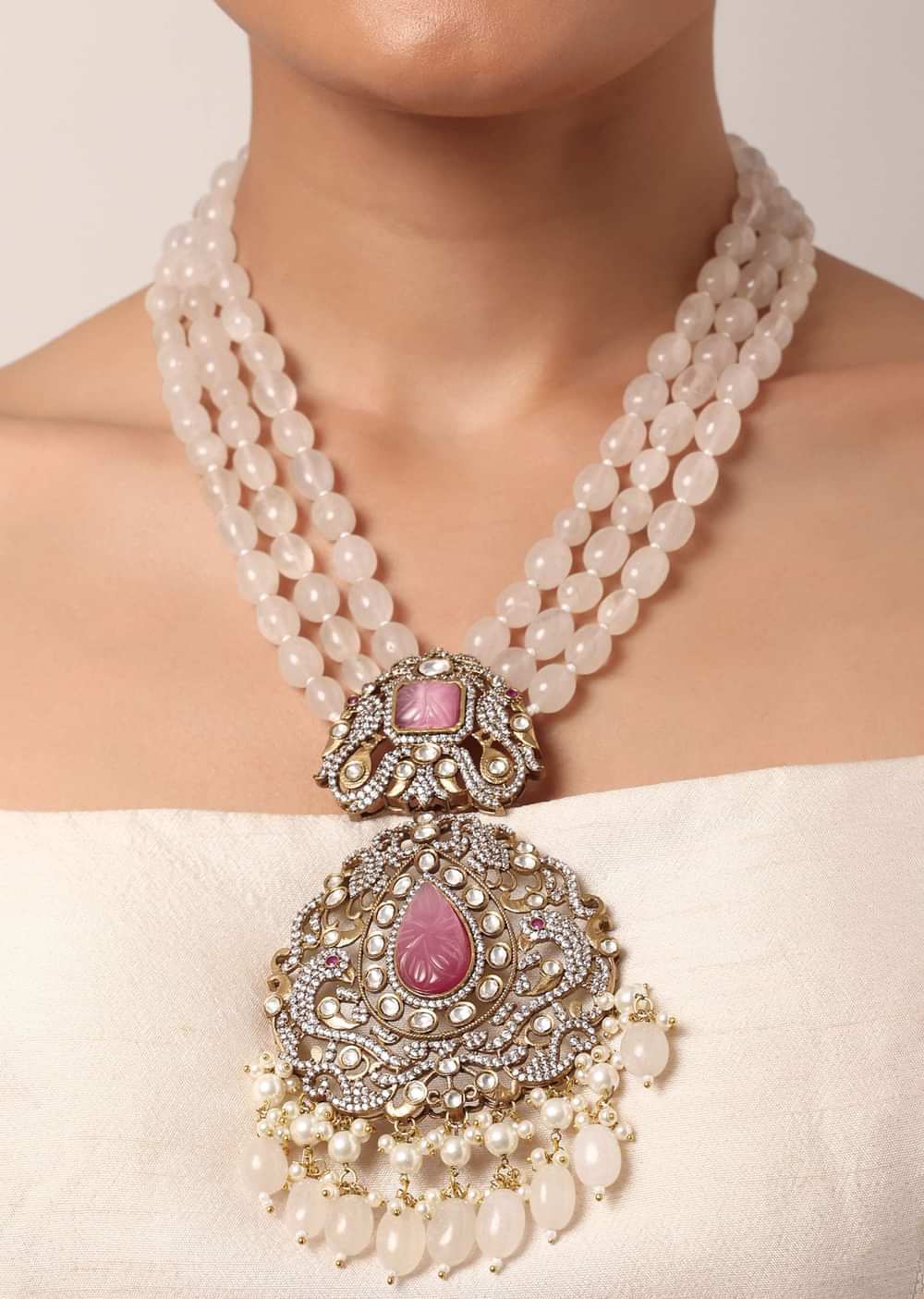Pink Long Pendant Necklace Set With Mossanite Motif