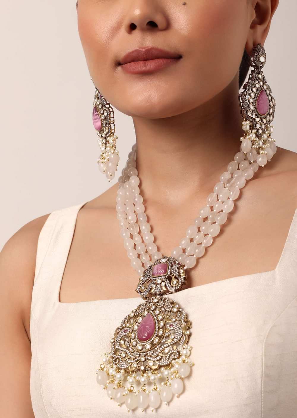 Pink Long Pendant Necklace Set With Mossanite Motif