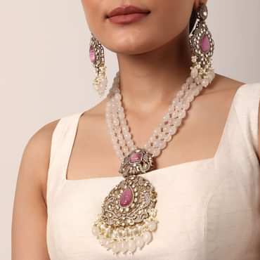 Pink Long Pendant Necklace Set With Mossanite Motif