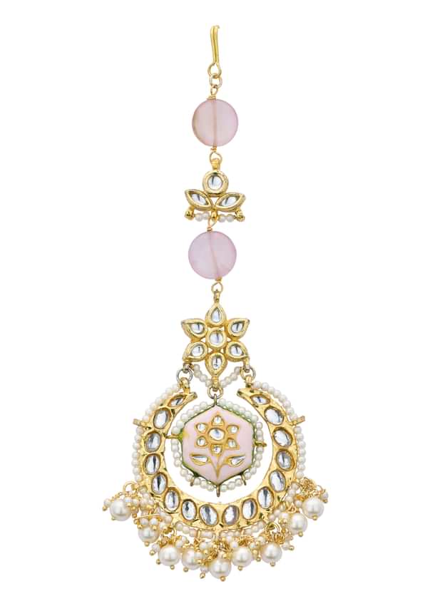 Pink Maangtikka With Pearl Drops And Meenakari Motif Pink Maangtikka With Pearl Drops And Meenakari Motif
