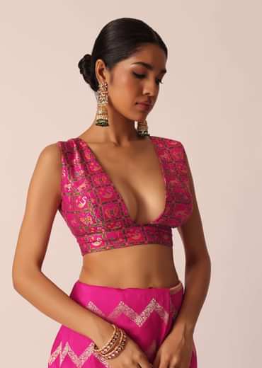 Pink Silk Saree with Zari Zig Zag Detail And Unstitched Blouse Piece