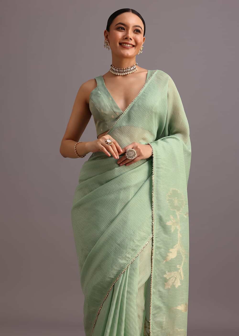 Pista Green Dola Silk Lurex Work Woven Saree With Unstitched Blouse