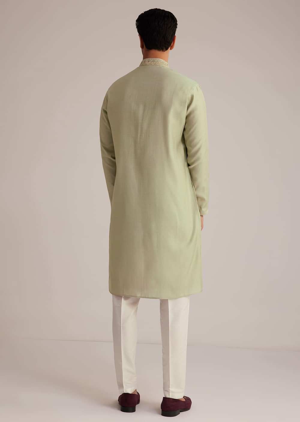 Pista Green Silk Kurta Set With Thread Embroidery