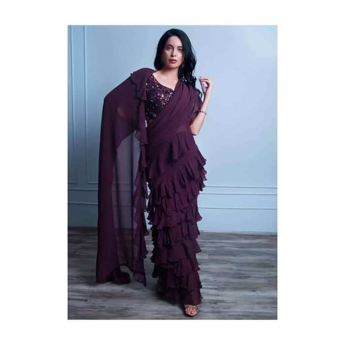 Plum Saree In Georgette With Ruffled Hem And Pallu Online - Kalki Fashion