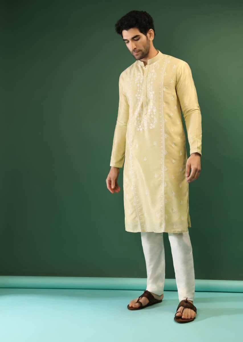 Powder Lime Kurta Set In Silk With Lucknowi Thread Embroidered Floral Jaal Online - Kalki Fashion