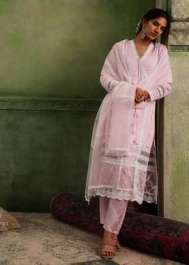 Petal Pink Pant Suit Set In Viscose Silk