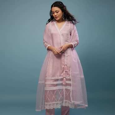 Petal Pink Pant Suit Set In Viscose Silk